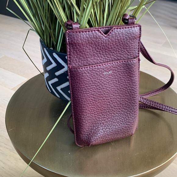 COLAB Women Technology Crossbody Bag Pebbled Faux Leather Phone Purse/Maroon - Picture 2 of 9